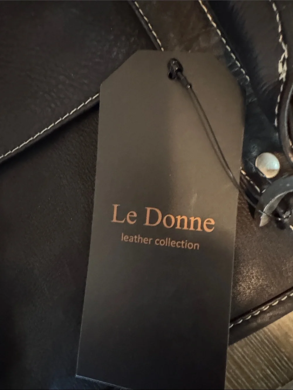 LE DONNE Black Leather Unisex Weekender bag NWT